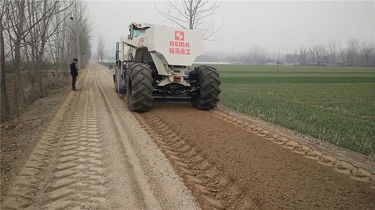 RZ580，荷澤灰土路基冷再生