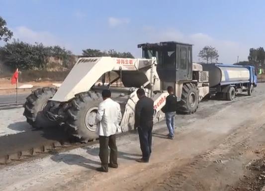 WR2300L，鄭州S321省道水穩路基冷再生